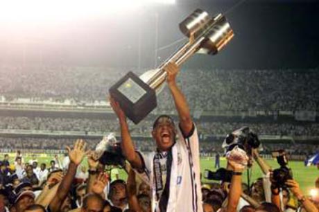 Marcelinho Carioca, "pé-de-anjo", o ídolo da segunda-pele